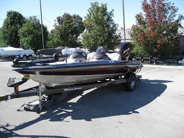 2005 Triton Boats TR-186 PDC Frankfort KY 40601 Photo #0046831A