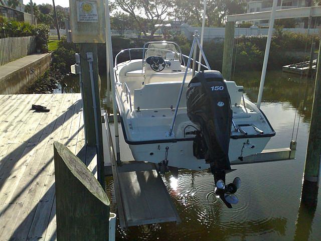 2006 Boston Whaler 180 Dauntless New Port Riche FL Photo #0046965A