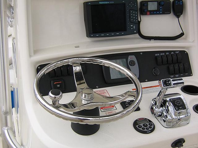 2006 BOSTON WHALER 240 Outrage North Hero VT 05474 Photo #0046971A