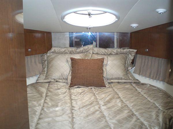 2007 Carver 43 MOTOR YACHT Newport Beach CA 92663 Photo #0047926A