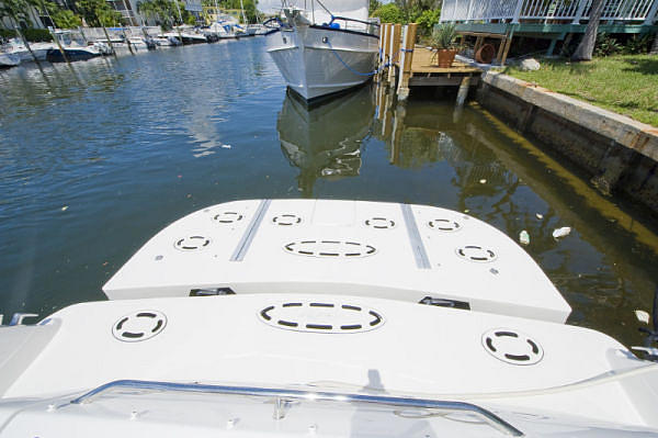 2007 Sea Ray 58 SB - Sedan Bridge - WA Ft Lauderdale FL 33316 Photo #0048631A