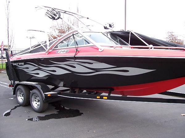 2007 Supreme Boats V-208 Sky supreme Eugene OR 97401 Photo #0048692A