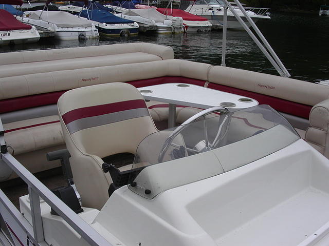 1995 GODFREY MARINE AQUA PATIO 21 New Milford CT 06776 Photo #0049217A