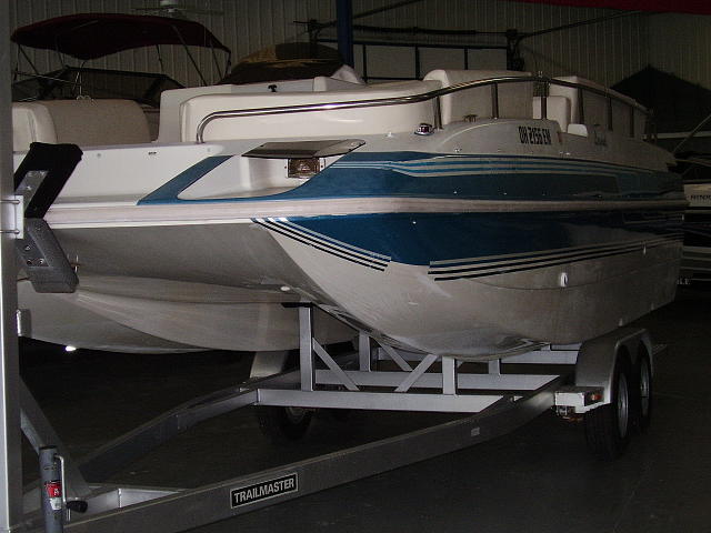 1995 HARRIS FLOTEBOTE FloteDek, Price $12,595.00, Bronston, KY, Power
