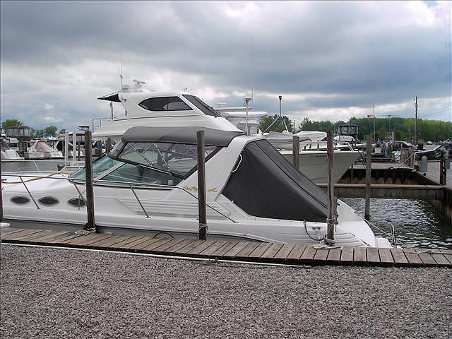 1995 SEA RAY 40 EXPRESS CRUISER Port Clinton OH 43452 Photo #0049312A