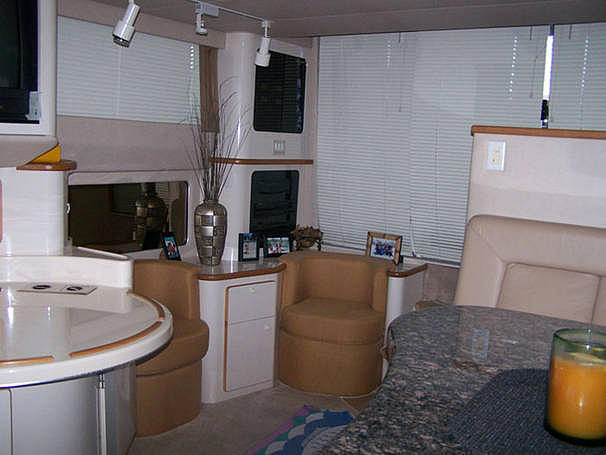 1995 Sea Ray 440 Express Bridge Austin TX 78745 Photo #0049317A