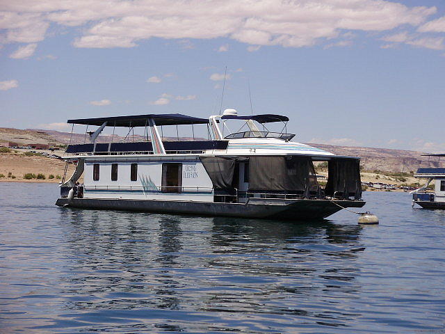 1996 STARDUST Multi Owner Houseboat Page AZ 86040 Photo #0049668A