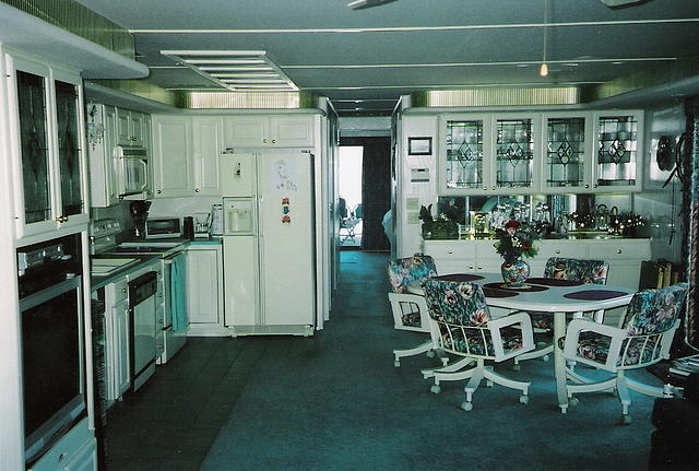 1996 SUMERSET HOUSEBOATS 16 x 75 WB PLUM BRANCH SC Photo #0049671A