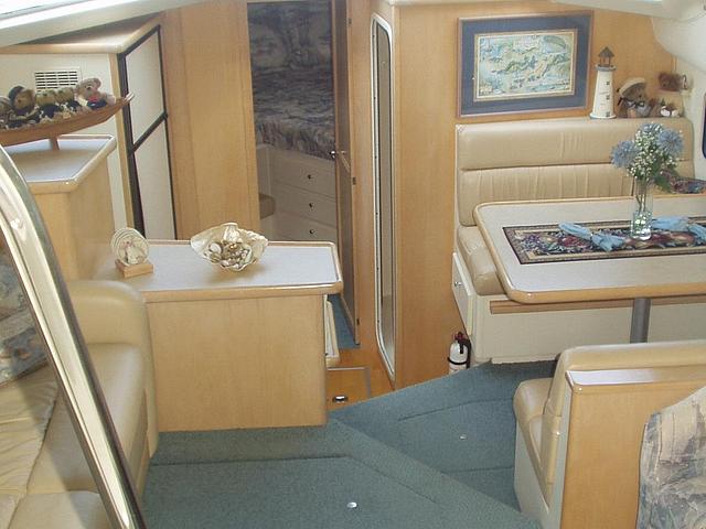 1997 CARVER 355 A/C Motoryacht Bradenton FL 34205 Photo #0049752A