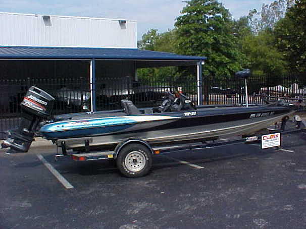 1997 Triton TR-21 Dual Console Franklin TN 37064 Photo #0050019A