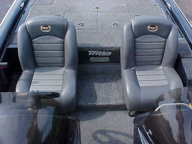 1997 TRITON TR-21 Dual Console Franklin TN 37064 Photo #0050020A