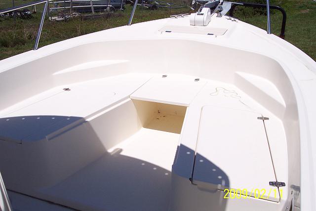 1998 PARKER BOATS 2300 Supply NC 28462 Photo #0050283A