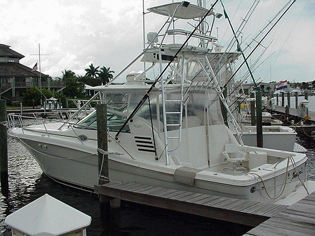 1998 SEA RAY 37 EXPRESS CRUISER Stuart FL 34994 Photo #0050347A