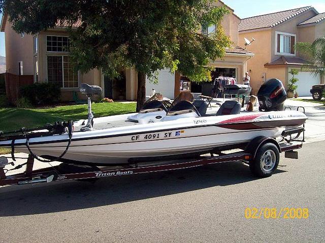 1998 Triton Boats TR 19 HEMET CA Photo #0050416A