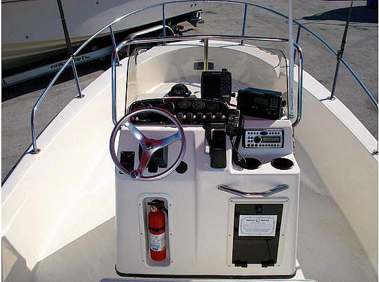 1999 BOSTON WHALER 180 DAUNTLESS 2007 YAMAHA Miami FL 33150 Photo #0050512A