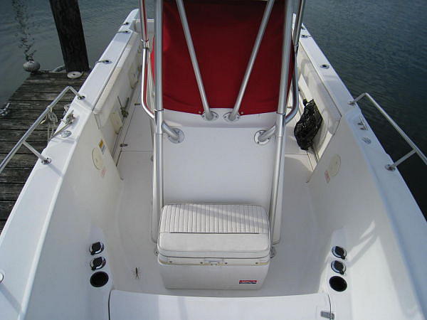 1999 Boston Whaler Outrage 23 CC Stamford/Norwa CT 06854 Photo #0050524A