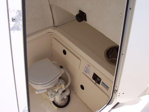 1999 Boston Whaler Outrage Morehead City NC 28557 Photo #0050525A