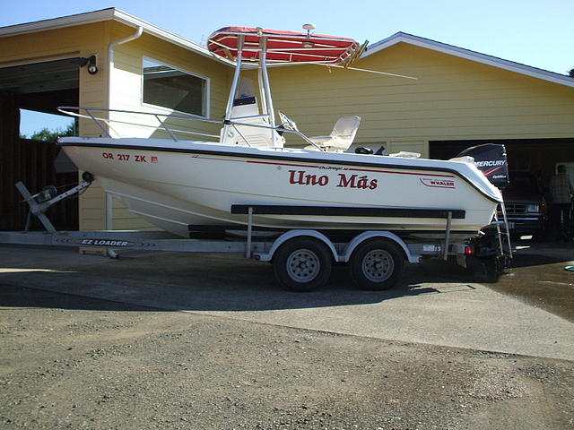 1999 Boston Whaler Outrage North Bend OR Photo #0050530A