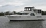 Show the detailed information for this 1999 Carver Yachts 445.