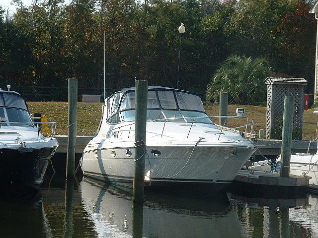 1999 CRUISERS YACHTS 3375 EXPRESS Wrightsville B NC 28480 Photo #0050611A