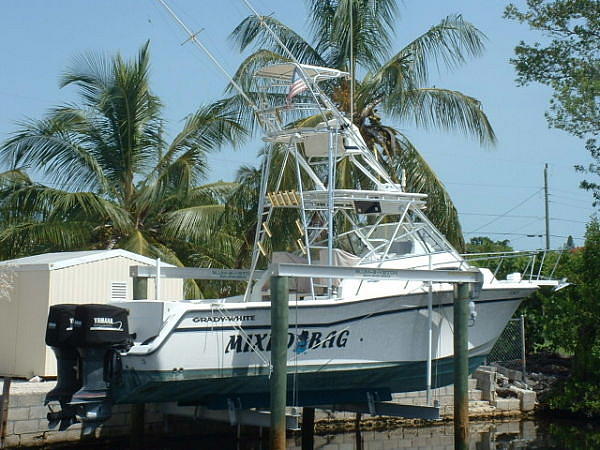 1999 Grady White 300 Marlin Walkaround Tavernier FL 33037 Photo #0050683A