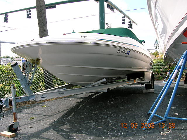 1999 SEA RAY Sundeck Lake Park FL 33403 Photo #0050893A