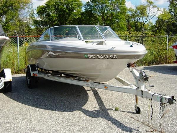 2000 Astro Boats 1950 SL BOWRIDER Indianapolis IN 46241 Photo #0050941A