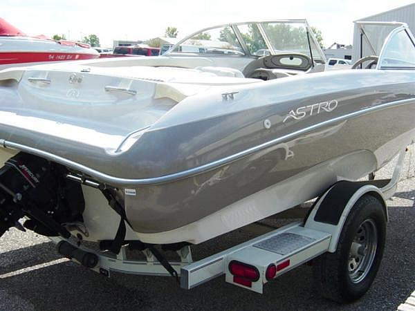 2000 Astro Boats 1950 SL BOWRIDER Indianapolis IN 46241 Photo #0050941A