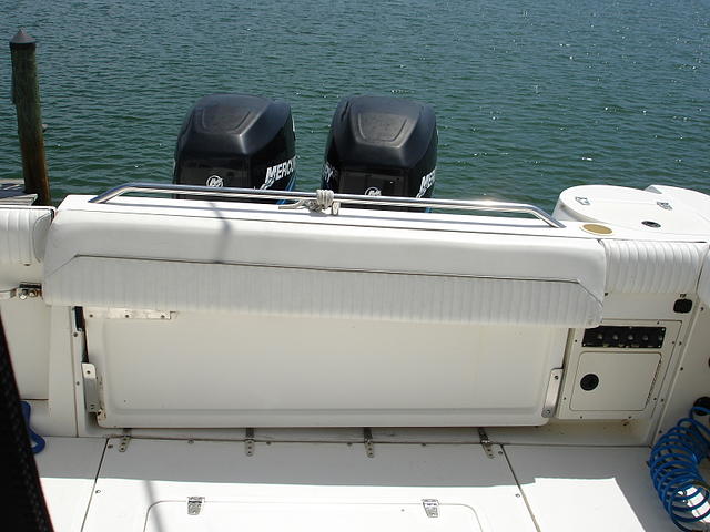 2000 BOSTON WHALER 285 Conquest Fort Pierce FL 34950 Photo #0051020A