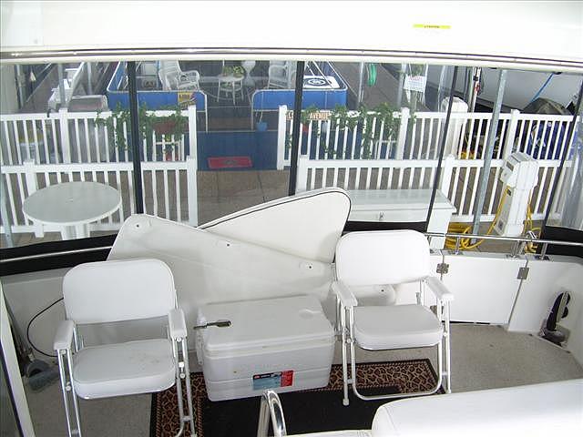 2000 CARVER 396 MOTOR YACHT Chattanooga TN 37416 Photo #0051052A