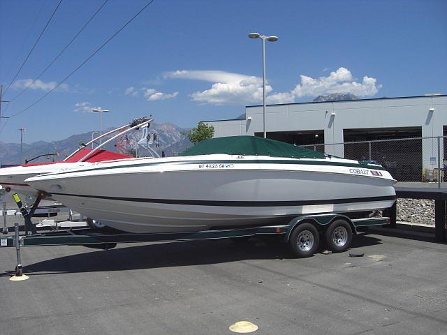 2000 COBALT BOATS 253 Draper UT 84020 Photo #0051084A