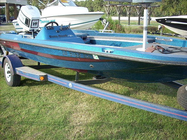 1986 BASS HAWK BOAT CO 17 Statesboro GA 30458 Photo #0051487A