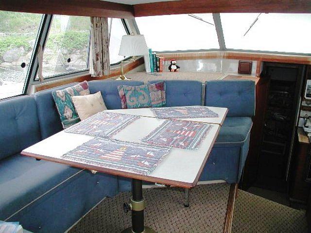 1986 BAYLINER 3870 Motor Yacht Location NY 48733 Photo #0051506A