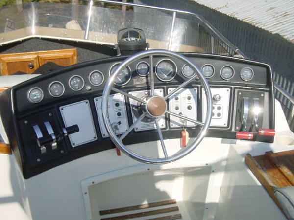 1986 Carver 36 Aft Cabin Afton MN 55001 Photo #0051537A