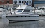 Show more photos and info of this 1986 CRUISERS YACHTS CHATEAU VEE.