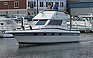 1986 CRUISERS YACHTS CHATEAU VEE.