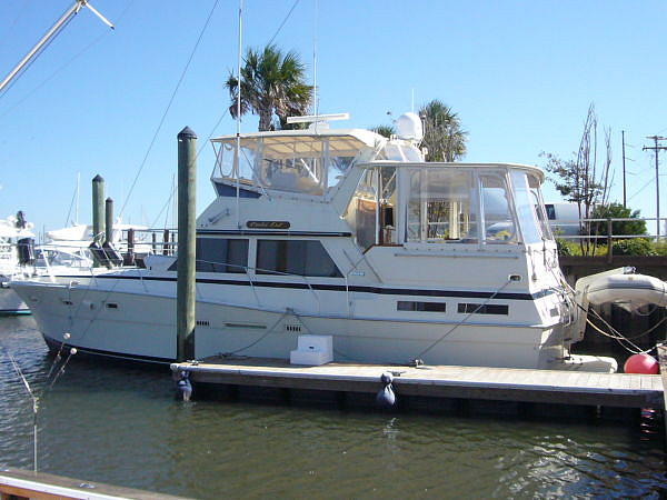 1986 Viking Motor Yacht Morehead City NC 23669 Photo #0051638A