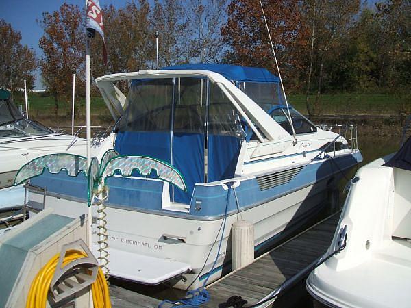 1988 Bayliner Avanti Sport Cruiser Cincinnati OH 45226 Photo #0051681A