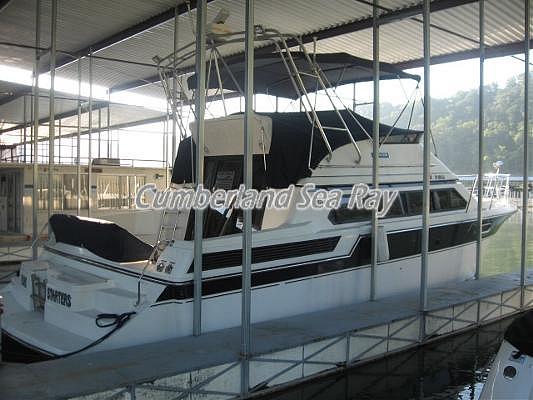 1988 Carver Yachts 38 Santego Bronston KY 42518 Photo #0051724A