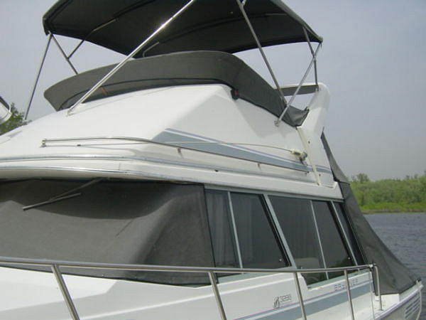 1989 Bayliner 3288 Motoryacht Afton MN 55001 Photo #0051937A