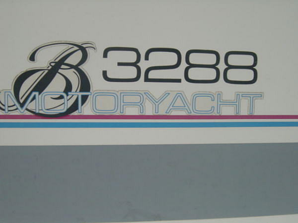 1989 Bayliner 3288 Motoryacht Afton MN 55001 Photo #0051937A