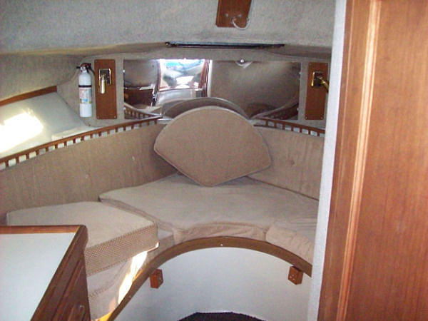 1989 Boston Whaler Full Cabin South Portland ME 04106 Photo #0051954A