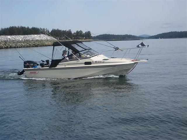 1989 BOSTON WHALER Revenge W/T Bellingham WA Photo #0051956A