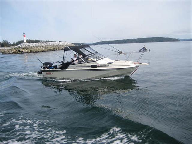 1989 BOSTON WHALER Revenge W/T Bellingham WA Photo #0051956A