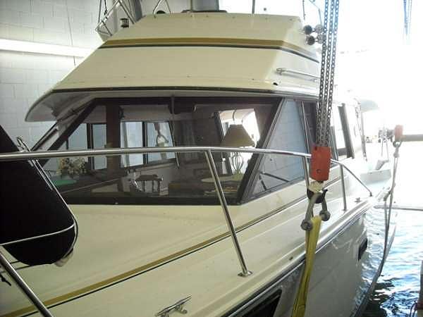 1989 Carver Yachts 3227 Convertible Cleveland OH 34275 Photo #0051982A