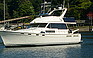 1989 Bayliner 3888 BOW AND STERN THRUST.