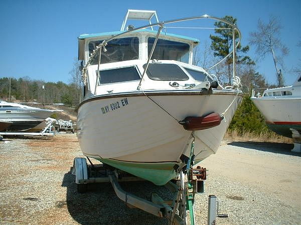 1989 Crestliner Sabre V-245 SF Great Lake Dawsonville GA 30534 Photo #0052000A