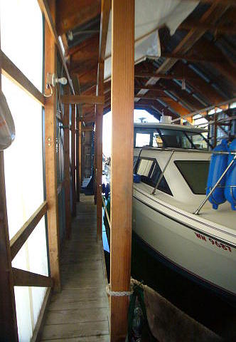 1989 Custom 40 X 16 Boathouse Enclosed boathouse with l Brownsville WA 98366 Photo #0052009A