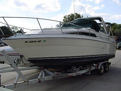 1989 Sea Ray 268 Sundancer Dubuque IA 52001 Photo #0052103A