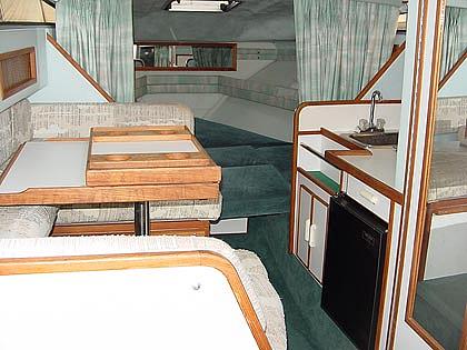 1989 Sea Ray 268 Sundancer Dubuque IA 52001 Photo #0052103A